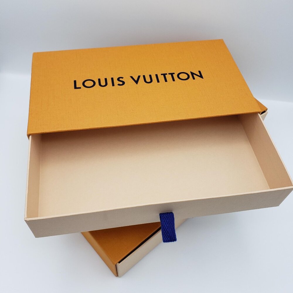 100% authentic Louis vuitton Set of 3 Boxes for Wallet & Pouches - Picture 8 of 11